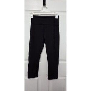 Lululemon Run Crop Capri Black Leggings Yoga Athletic Sz 4 FS Benefits Charity